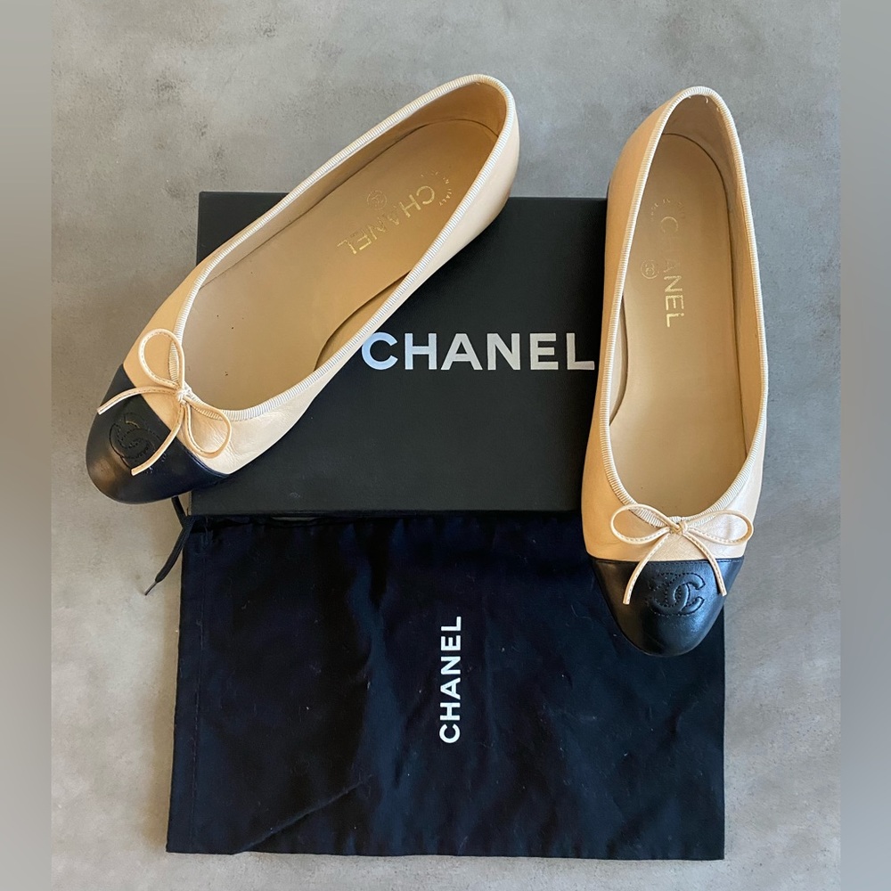 CHANEL Cap Toe Ballet Flats Beige Black 39.5